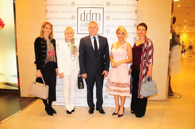 DORA KISS, DEMET SABANCI ÇETİNDOĞAN, GABOR KISS, ÖZNUR YAKIN, ÖZGE GÜNAYDIN