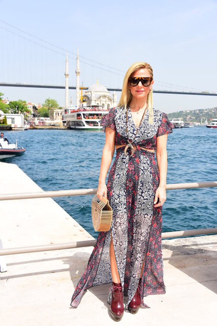 BURCU ŞENDİR