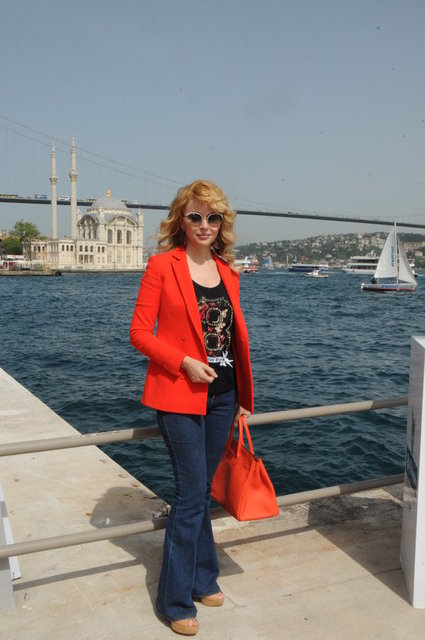 MELTEM DEMİR