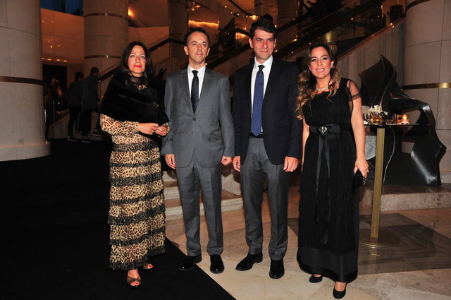 SEVİL SABANCI, HÜSAMETTİN BEYAZIT, FERHAT FERHANGİL, SİMLA BEYAZIT