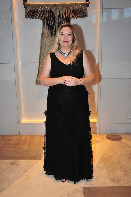 ÖZLEM ZEHEBİ