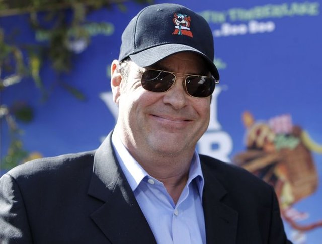 Oyuncu, 2010 yılında bilimin UFO'ların var olduğunu kabul etmeleri gerektiğini söyledi.