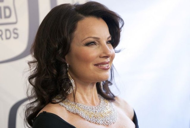 Aktris Fran Drescher, bir açıklamasında dünya dışı varlıklar gördüğünü söylemişti.