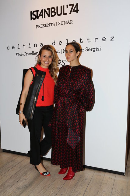 PELİN AKIN ÖZALP, DELFINA DELTTREZ FENDI