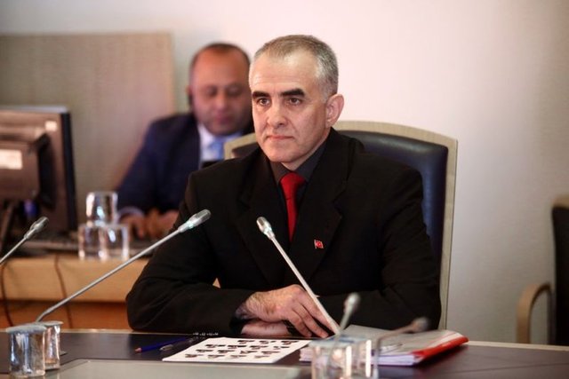 Davut Ala (Gazi Albay)