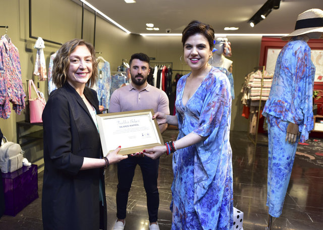 ARZU KAPROL, EBRU UYGUN