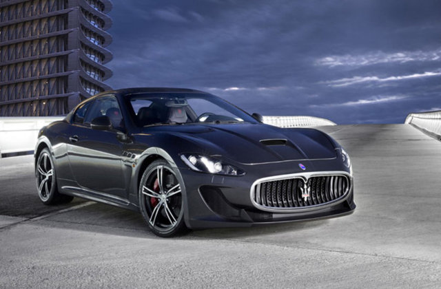 Antoine Griezman (Atletico Madrid) - Maserati GranTurismo