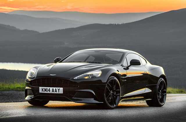 Marco Reus (Borussia Dortmund) - Aston Martin Vanquish Carbon Edition