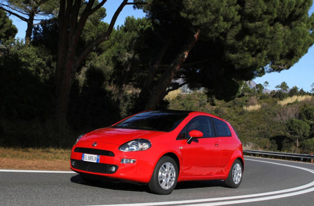 Fernando Llorente (Swansea City) - Fiat Punto