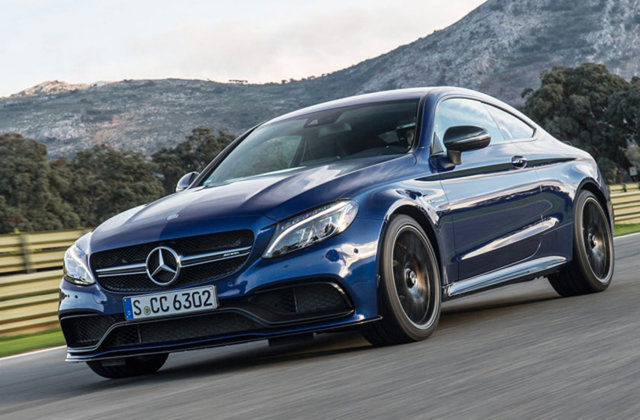 Lucas Digne (FC Barcelona) -   - Mercedes AMG C63 Coupé