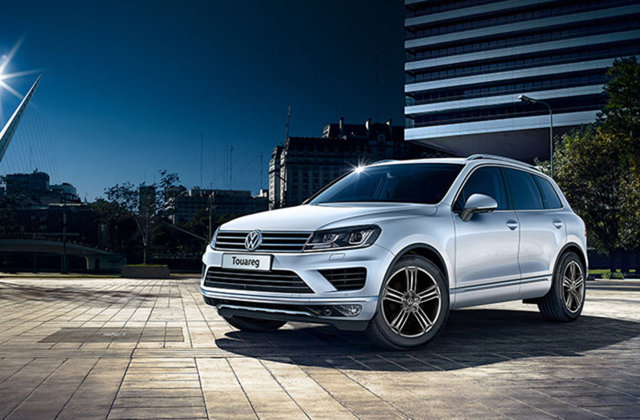 Blerim Dzemaili (Bologna FC) - VW Touareg