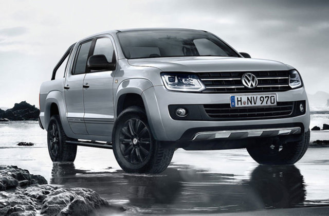 Ralf Fährmann (Schalke 04) - VW Amarok Dark Label