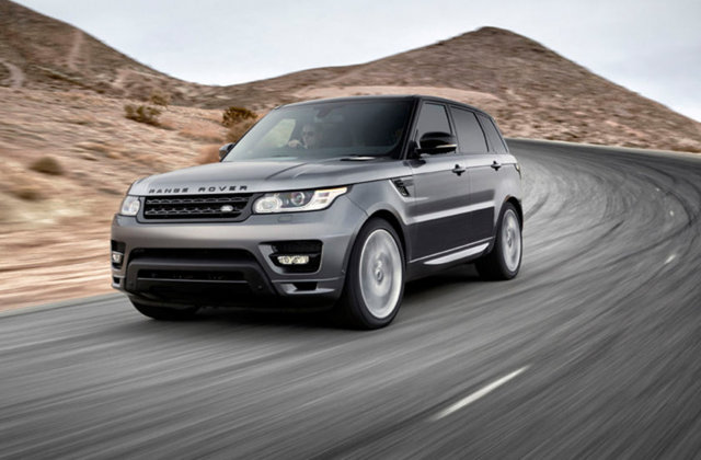 Roberto Firmino (Liverpool) - Range Rover Sport