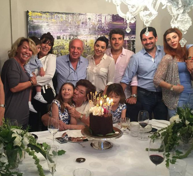 YASEMİN KAMHİ, AYŞEGÜL, NEVİN GERÇİN, FULYA - LEVENT CEYLAN, TOLGA - JALE CİNİSLİ
