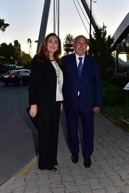 AYŞE - ERGUN GÜRSOY