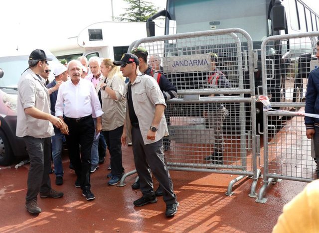 KILIÇDAROĞLU'NUN "ADALET YÜRÜYÜŞÜ"NDE 9. GÜNDEN KARELER -  