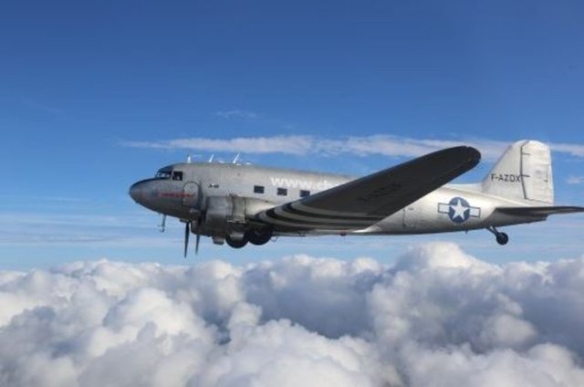 Douglas DC-3 - ABD