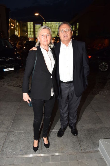 CLAUDIA - TURGUT YILMAZ
