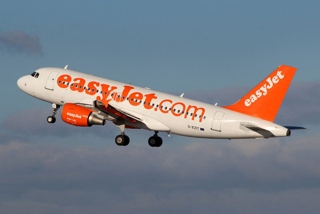 41 - EASYJET - (İngiltere)