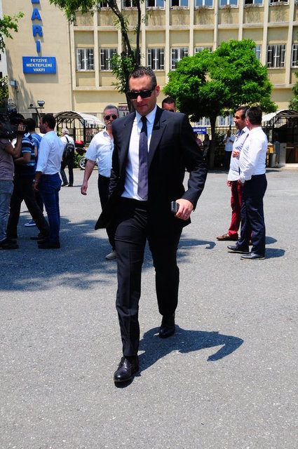 ALİ GÜRSOY