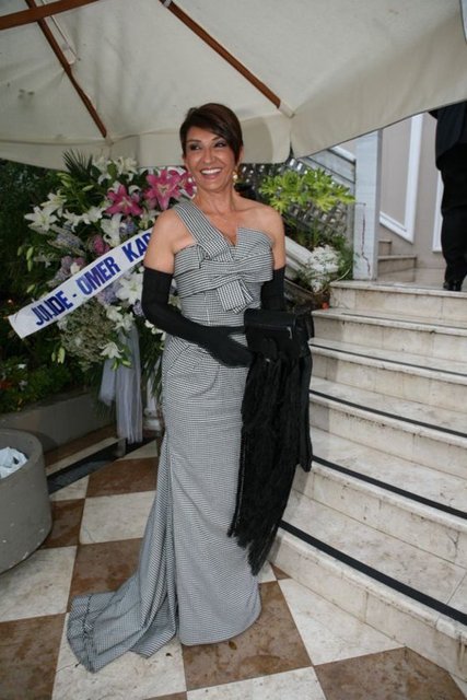 AYŞE POLAT