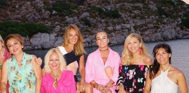 EMİNE KAMIŞLI, DERYA KARAGÜLLE, DEMET HANİF, ARZU SABANCI