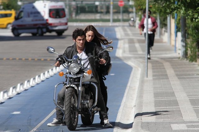 Kalp Atışı 1. Bölüm Fotoğrafları