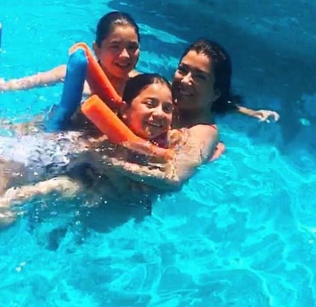 NAZLI KEÇİLİ, NAZENİN, SAHARA ÖZTARHAN