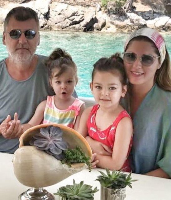 SÜLEYMAN, SELİN, ZEYNEP, İPEK TOPLUSOY