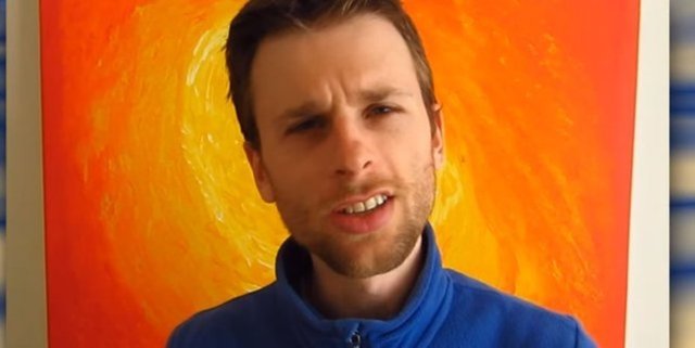  2012 yılında yaşamını yitiren Wills, genellikle kendi yaşamından kesitleri kayıt altına alıyordu.