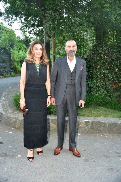 BANU - HAKAN ÇARMIKLI