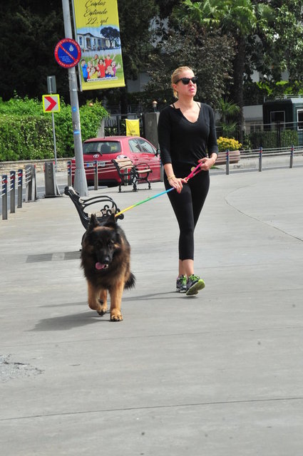 ESRA DİNÇKÖK