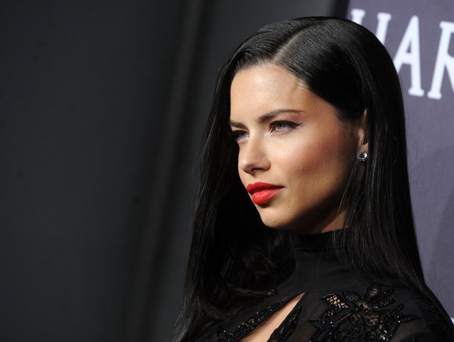 ADRIANA LIMA