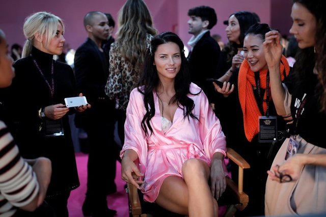 ADRIANA LIMA