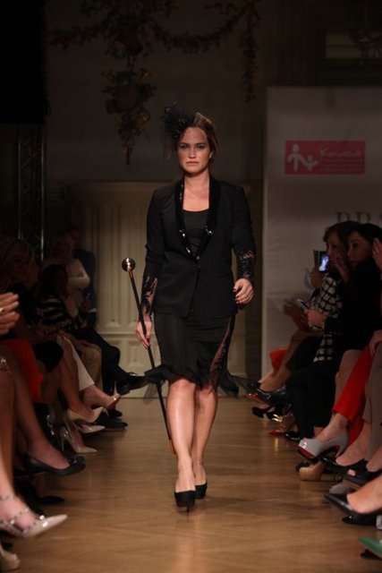 AZADE BALKANER ÖZSOY