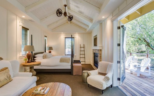 61. Farmhouse Inn, Kaliforniya, ABD