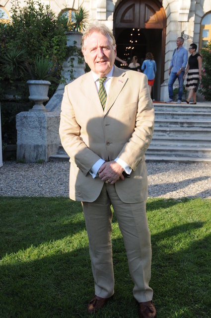 CHRIS GAUNT