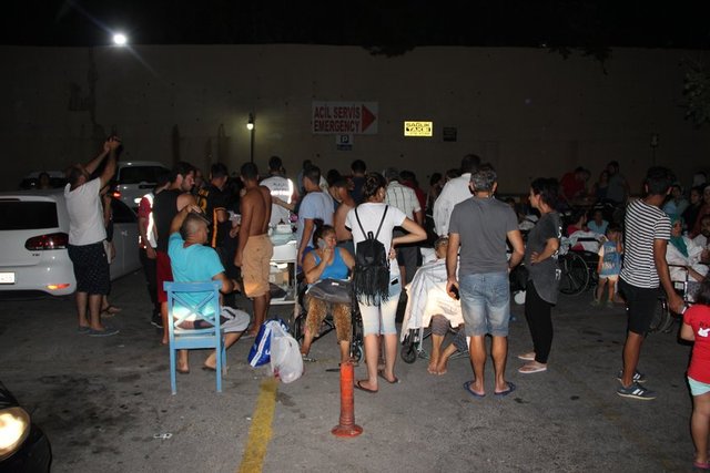 Muğla'nın Bodrum ilçesinde gece saat 01.31 sıralarında deprem meydana geldi. 