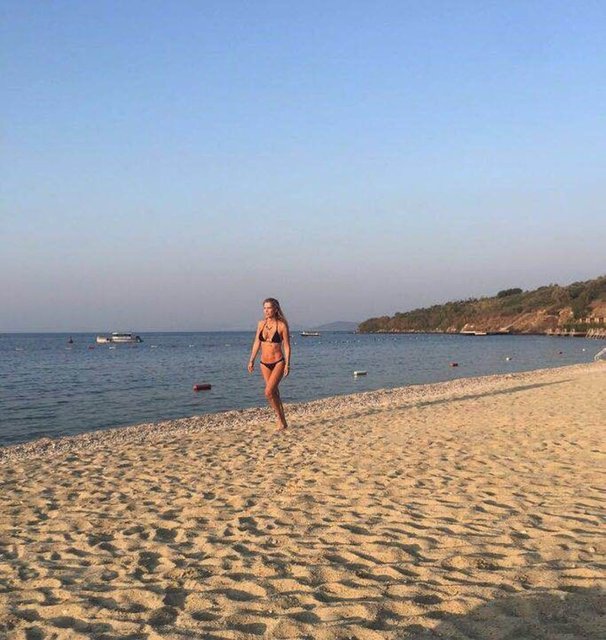 ELİF DÜRÜST