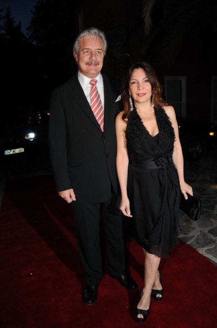 MARIA - NECMETTİN ELİYEŞİL