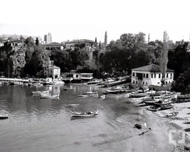 Kale İçi Yat Limanı - Antalya