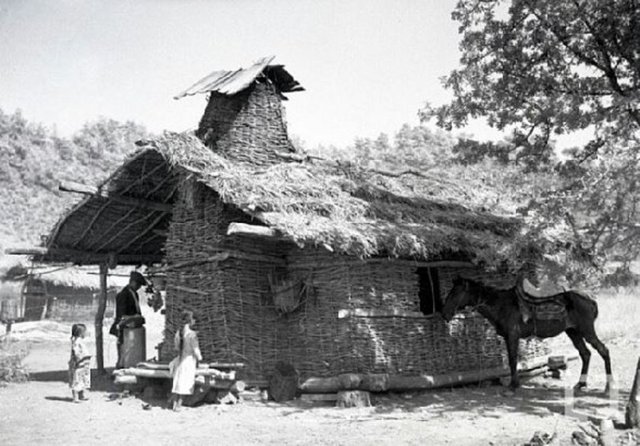 Dalaman Çiftliğinde Bir Köy Evi - Antalya