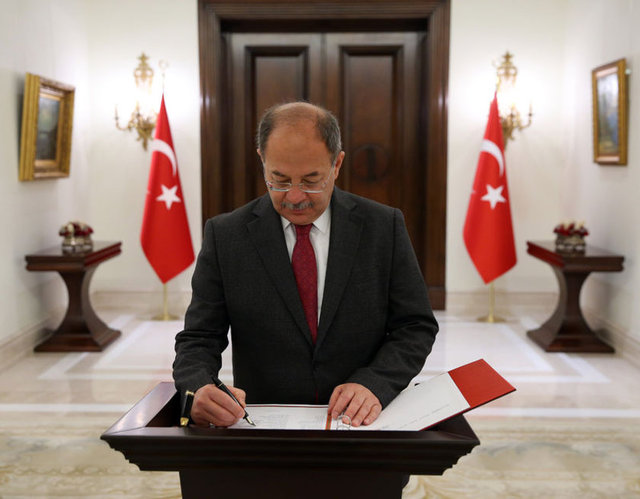 Başbakan Yardımcısı Recep Akdağ