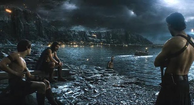 Efsane film 300 Spartalı'dan bir sahne... Milyonlar filmi bu şekilde gördü; ancak gerçek oldukça farklı! Deniz var mı sahi bu sahnede?