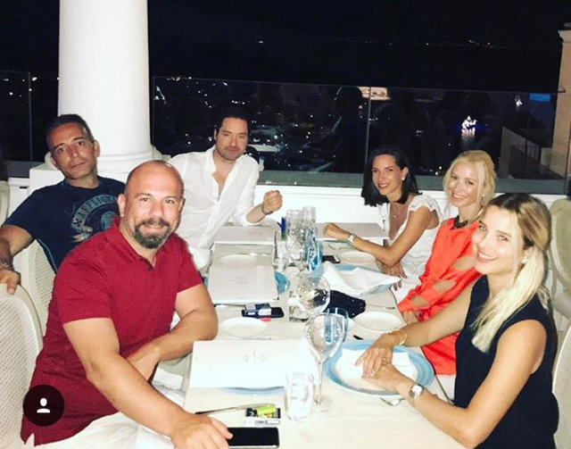 İLHAN - PINAR SABANCI, TUNCER - SELİN ÖZTARHAN, SELİM - SİBEL TEZMAN