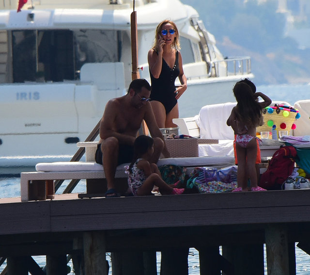 HANDE GAMGAM