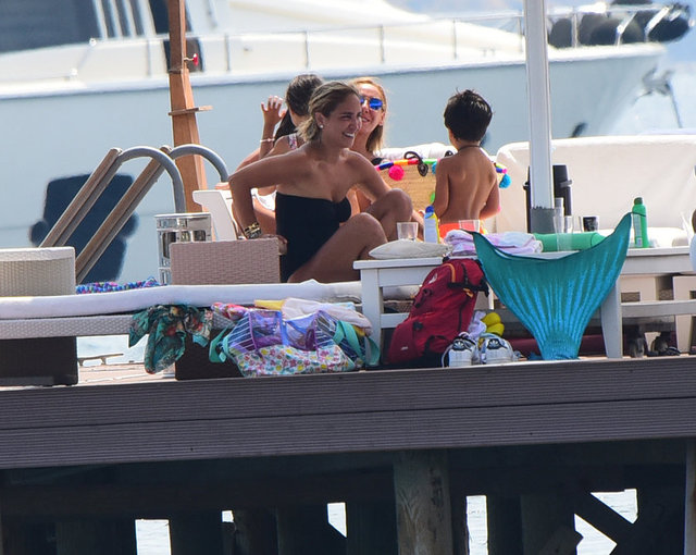 HANDE GAMGAM