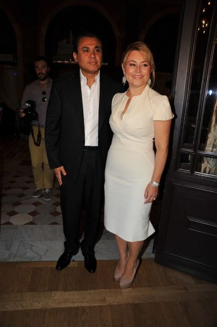 ARZU  - ÖMER SABANCI