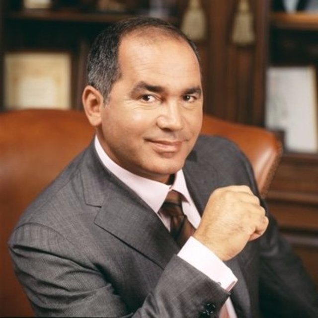 FARKHAD AKHMEDOV