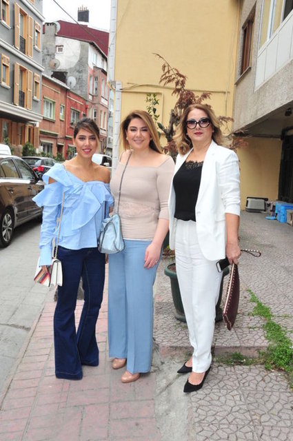 NİHAN DİLEK, NESLİHAN TAŞDEMİR